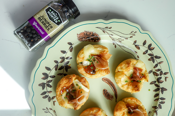 Brie & Puff Pastry Bites with Juniper Berries