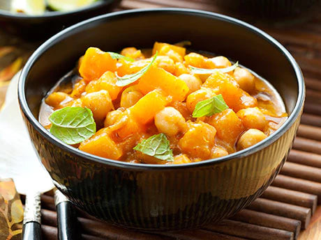 Curried Pumpkin & Chickpea Soup