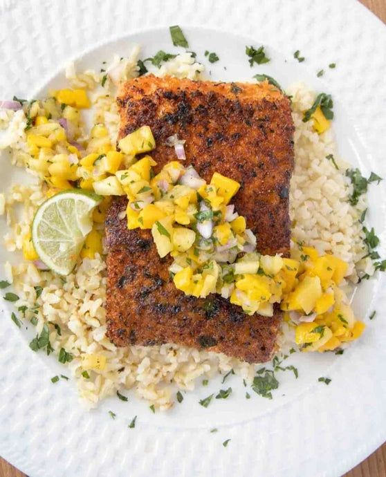 Pan-Seared Seasoned Salmon with Mango Salsa